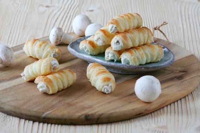 Lučinové kremrolky se žampiony
