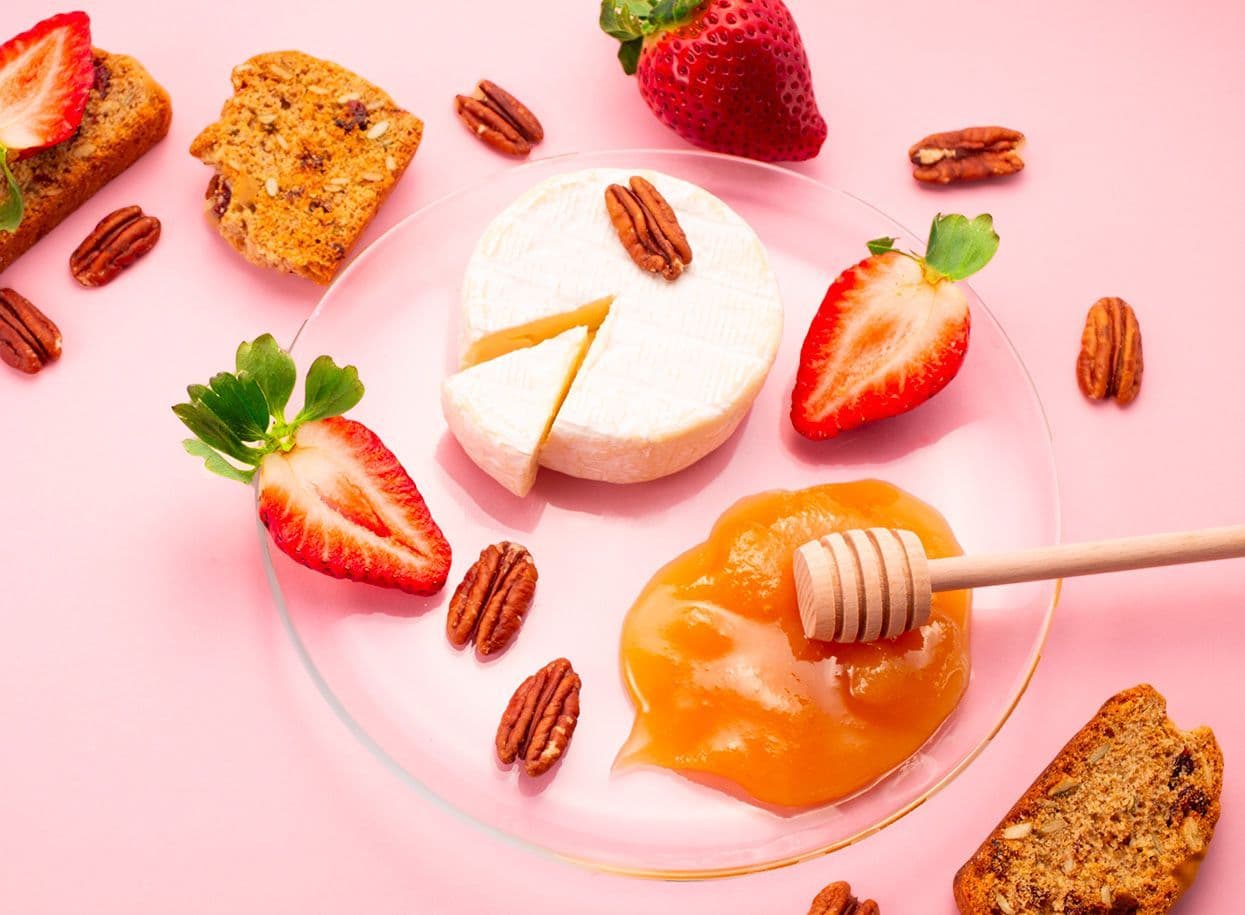 syr a jahody_1_1245x915px.jpg